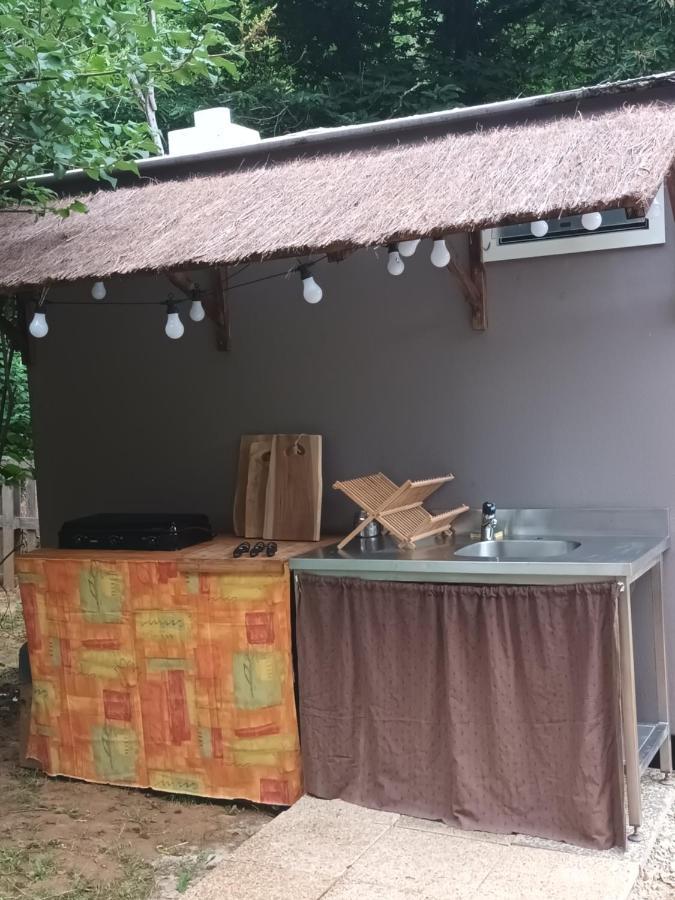 Git'an Perigord Roulotte Bella Homestay